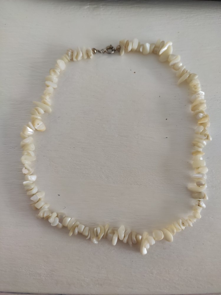 Helle kurze Kette Vintage 