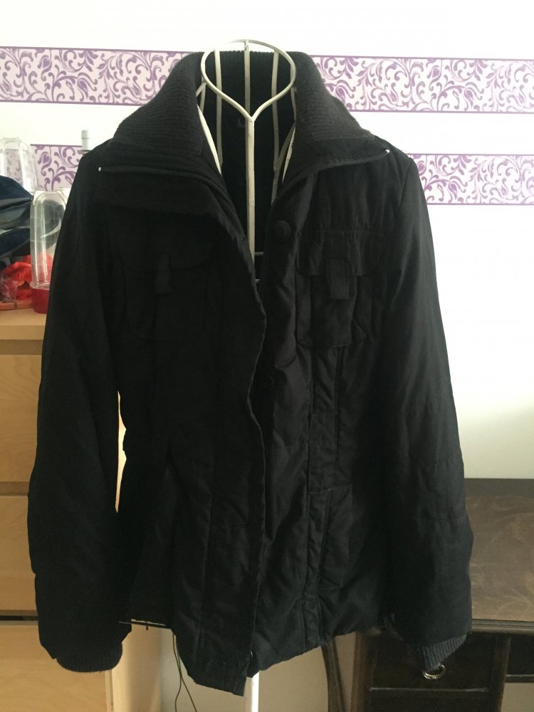 Schwarze Jacke von Miss H. 