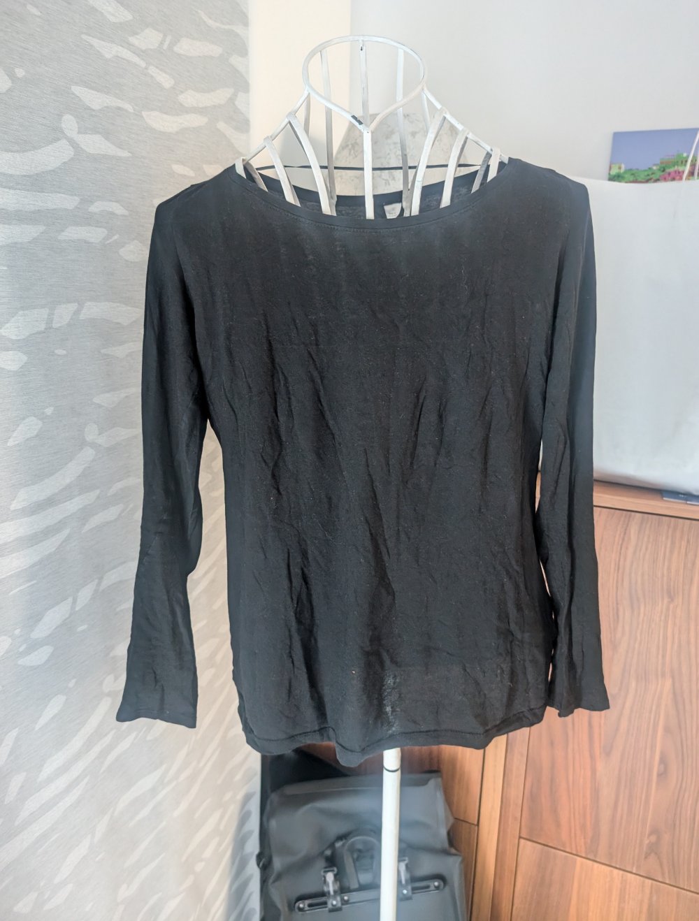 schwarzes Longsleeve H &M Divided 36 Dr