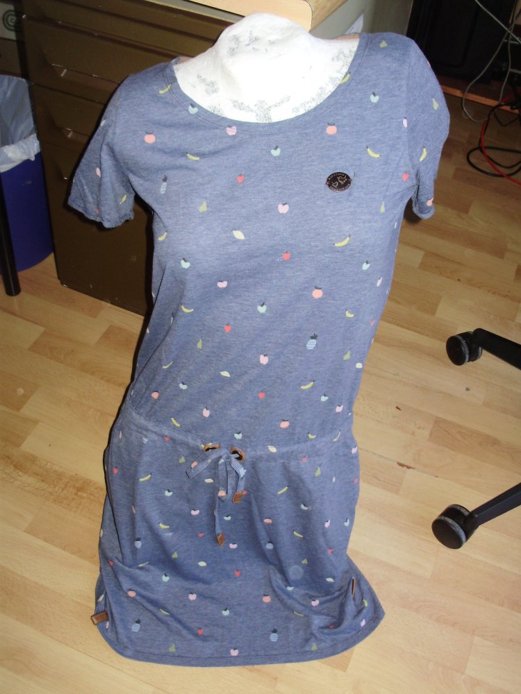 Naketano Kleid blau mit kleinem Obstmuster S