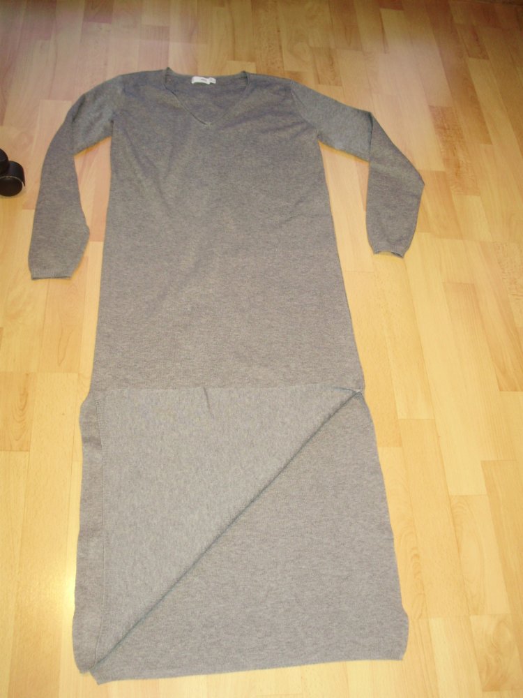 Mango Feinstrick Kleid lang Schlitze V-Ausschnitt S