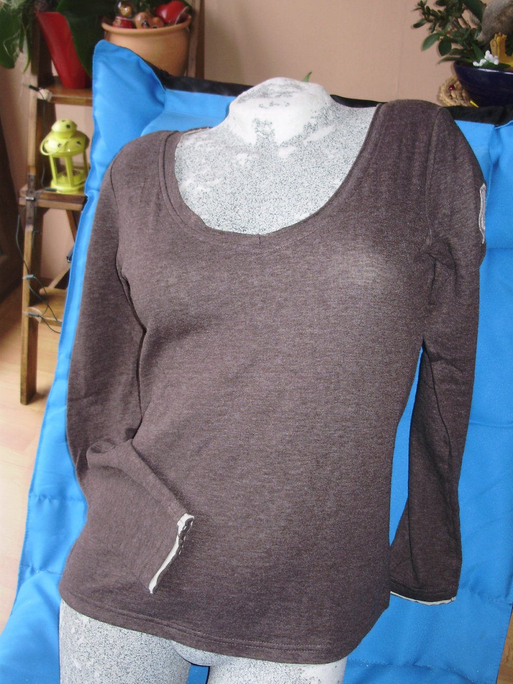 Stitch & Soul Langarmshirt braun/ beige doppelt Knopfleiste am Rücken Vintage M