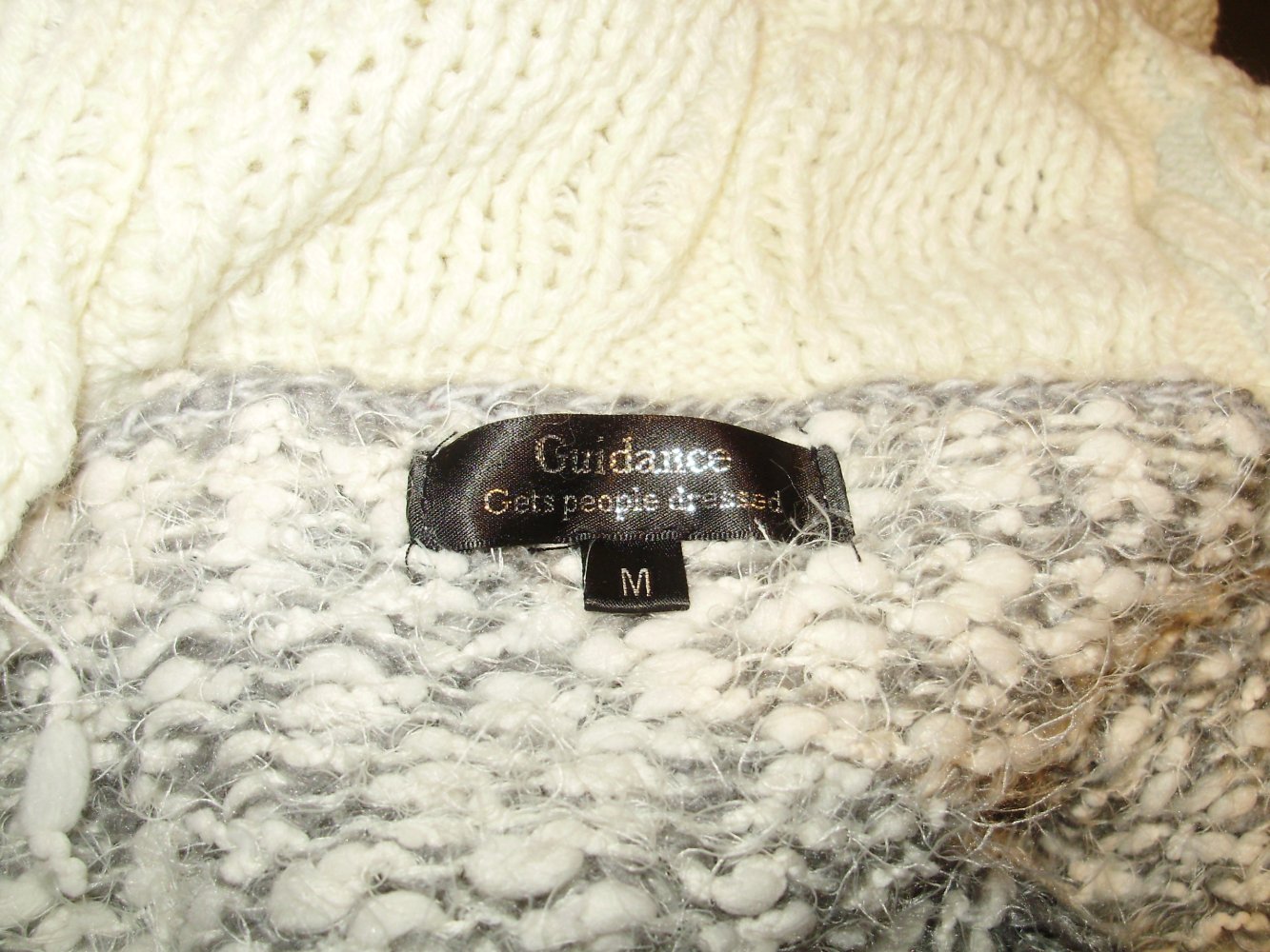 Strick Kleid warm grau beige meliert Fransen M