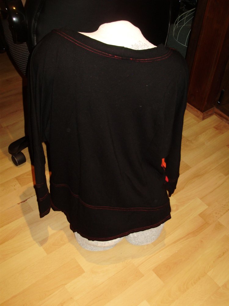 Pullover bunt ausgefallen T2 = M / L