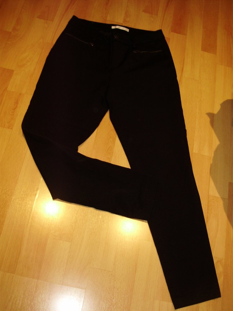 Gestuz Hose schwarz Modell Maylie pants Gr 38
