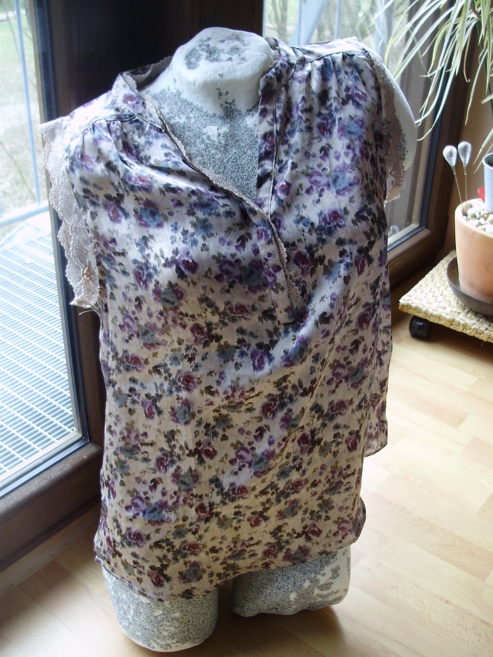 Soyaconcept Tunika Bluse wie Satin Spitze Gr M