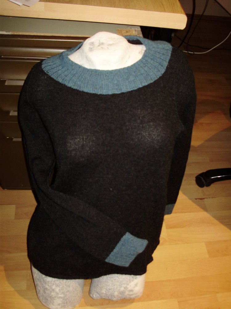 ARIAN Pullover Wolle M/L passend