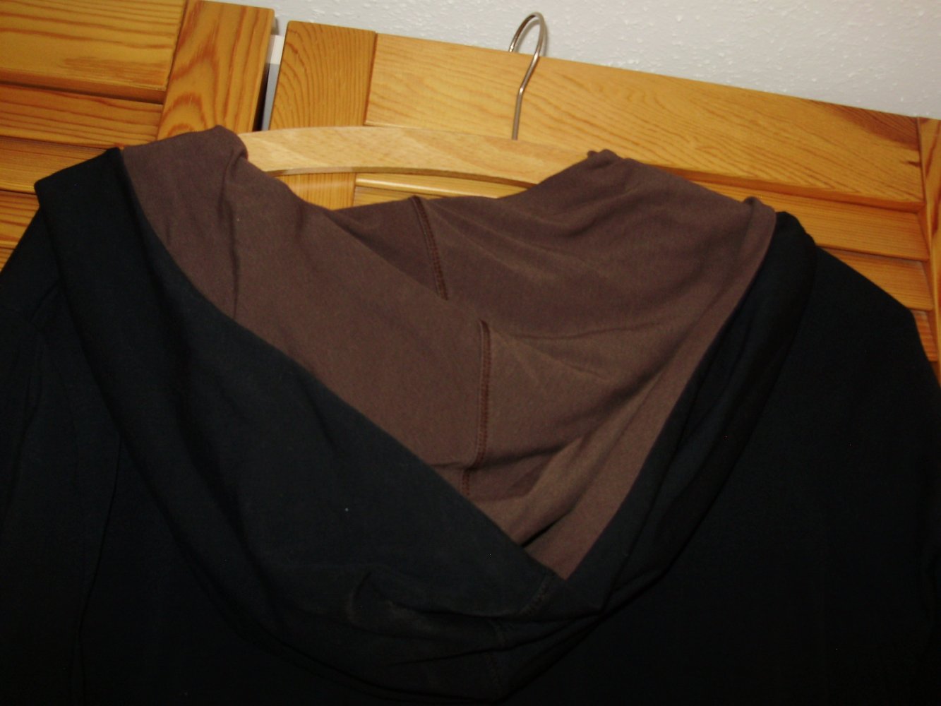 Gaia Kleid schwarz Kapuze Baumwolle L