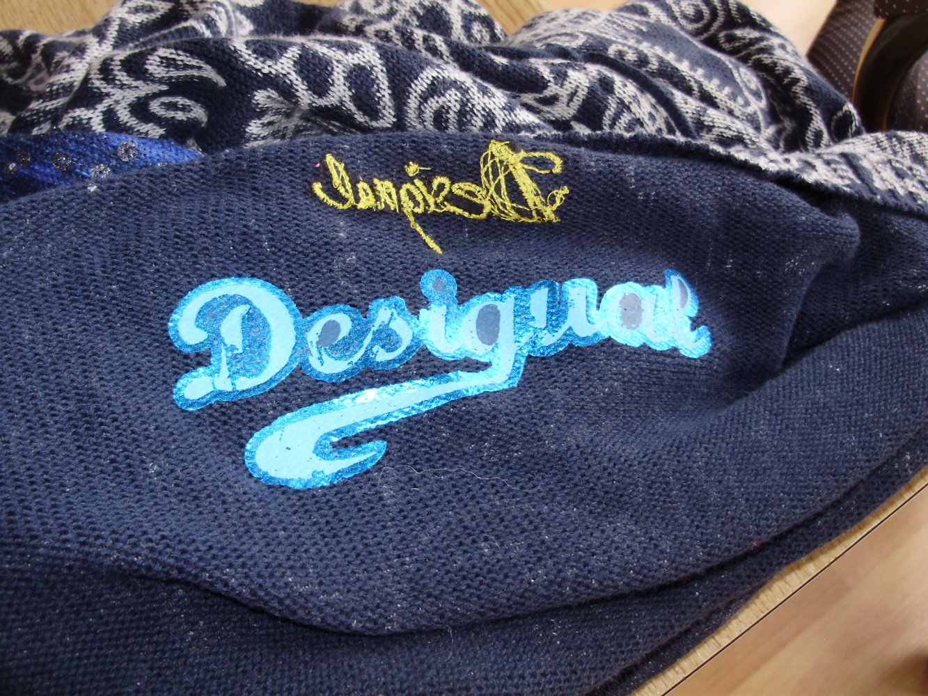 Desigual Strickjacke Strickmantel blau bunt Pailletten S M