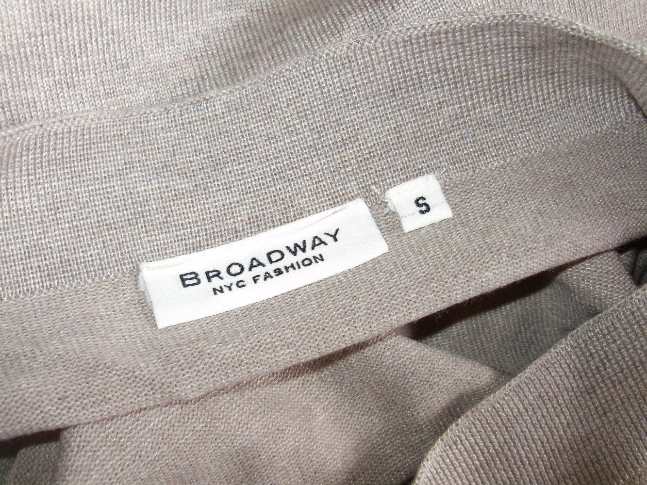 Pullover Feinstrick beige hellbraun S NEU