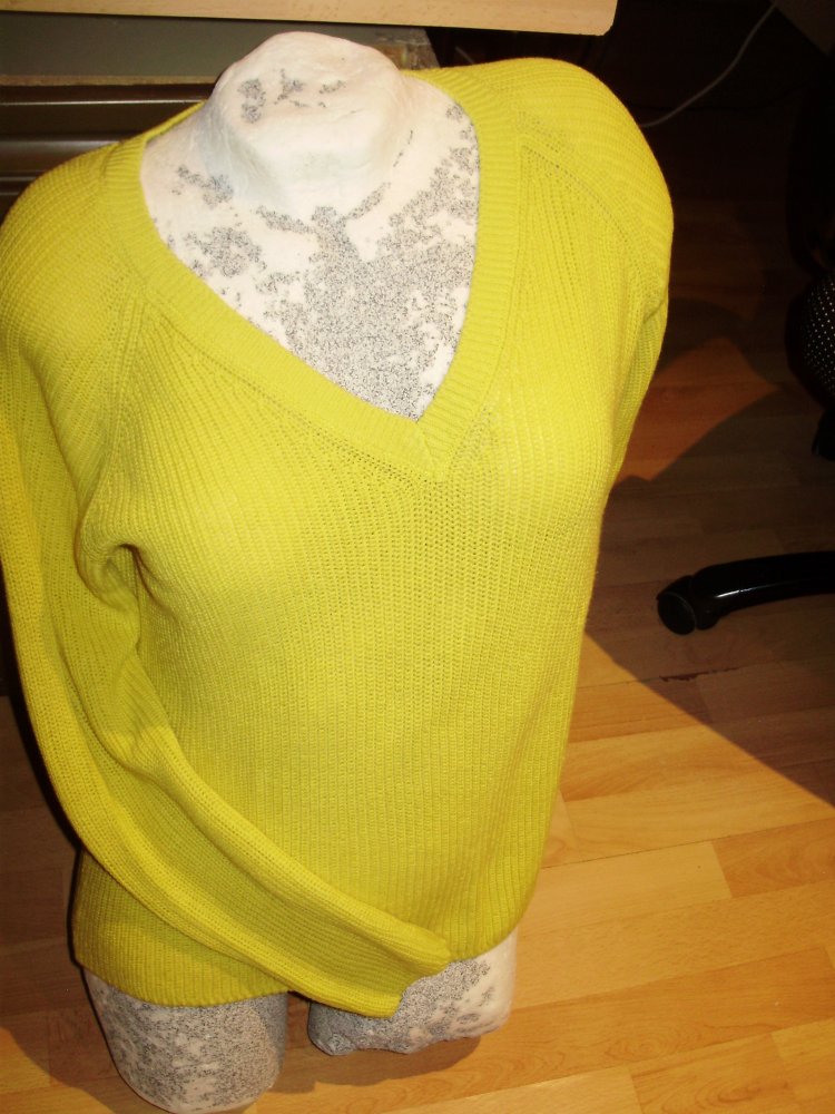 s. oliver Pullover gelb V-Ausschnitt S