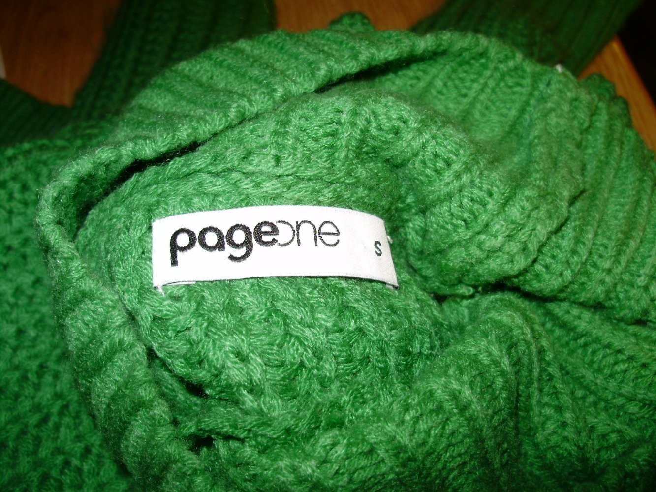 Pullover grasgrün S