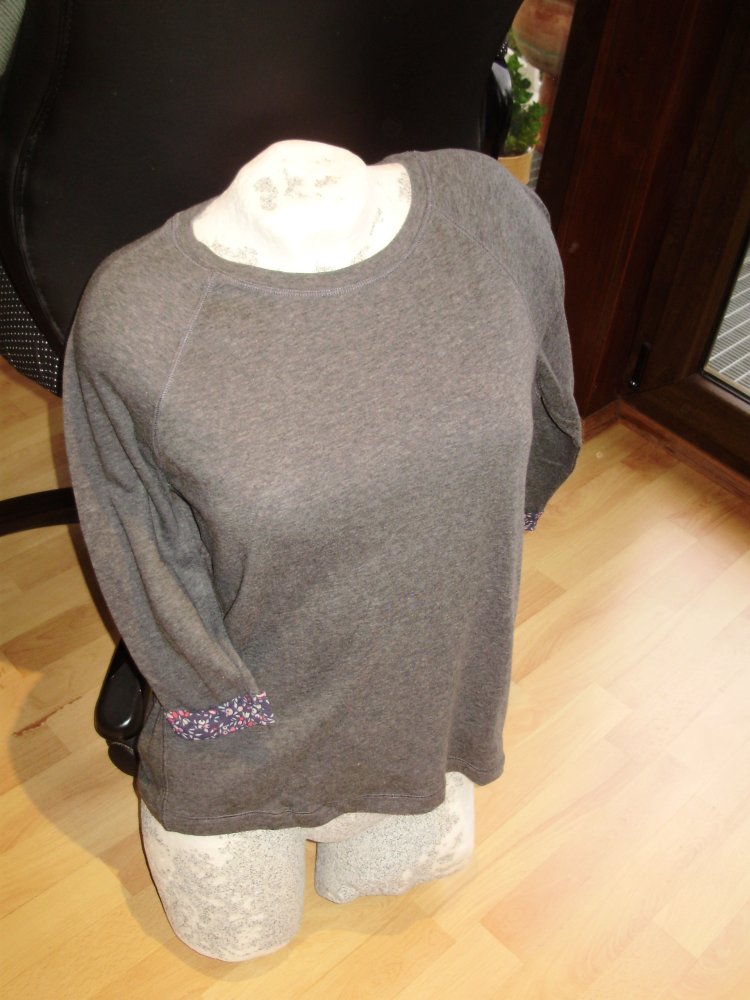 Tommy Hilfiger LA Shirt grau Blumenbordüre + Stickerei L