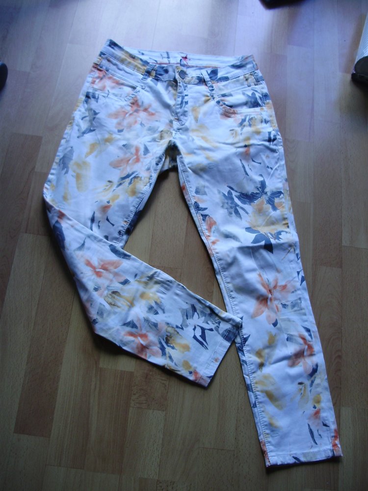 Buena Vista Hose weiß Blumen XS = S