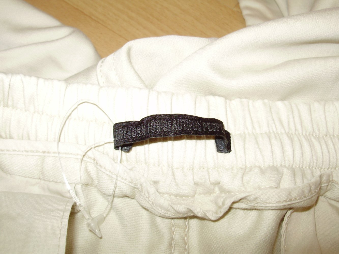 Drykorn Hose beige Gummibund BW 32/32