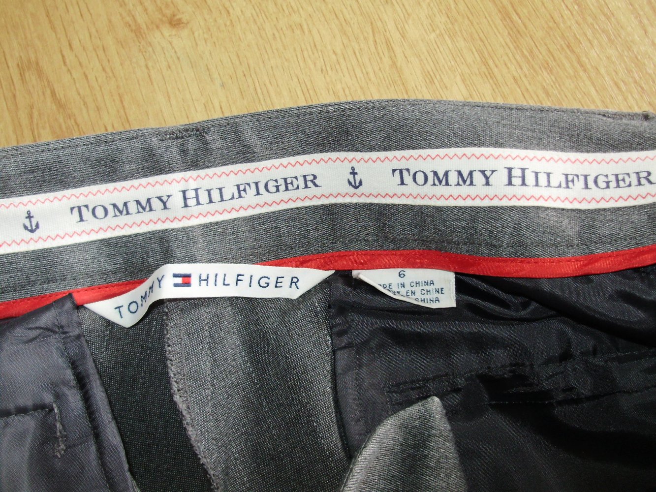 Tommy Hilfiger Hose Business grau Bundfalte Gr 6 = S