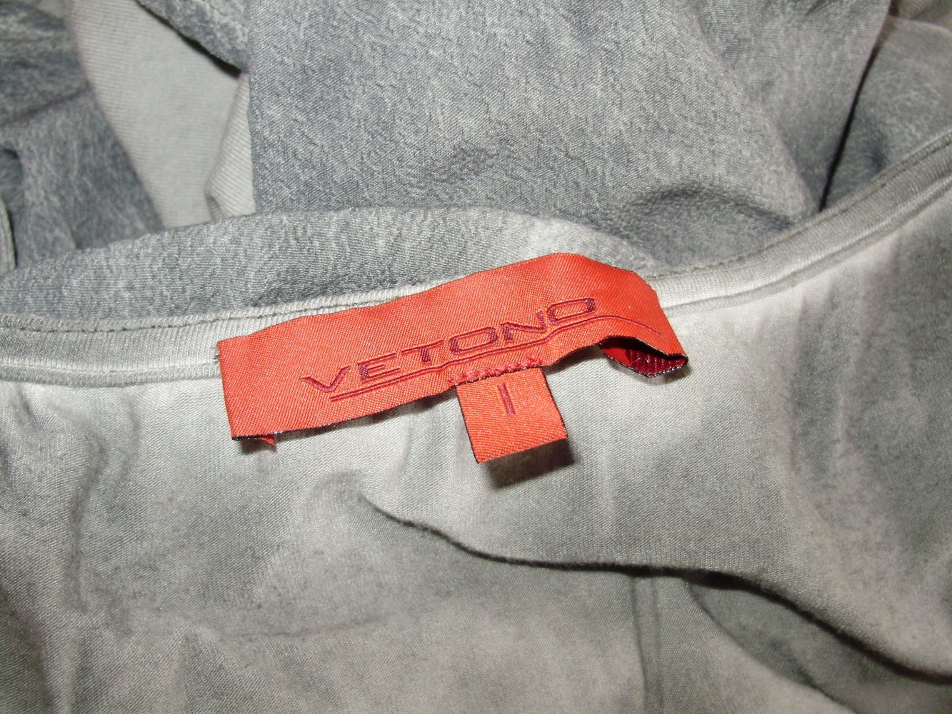VETONO LongarmShirt Shirt grau Spitze ausgefallen I= M