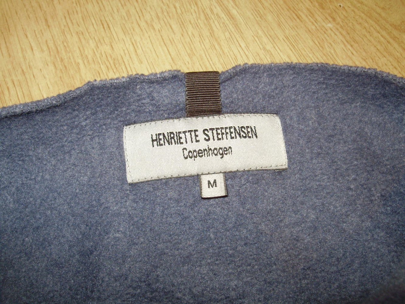 Henriette Steffensen Copenhagen Oberteil grau M passend