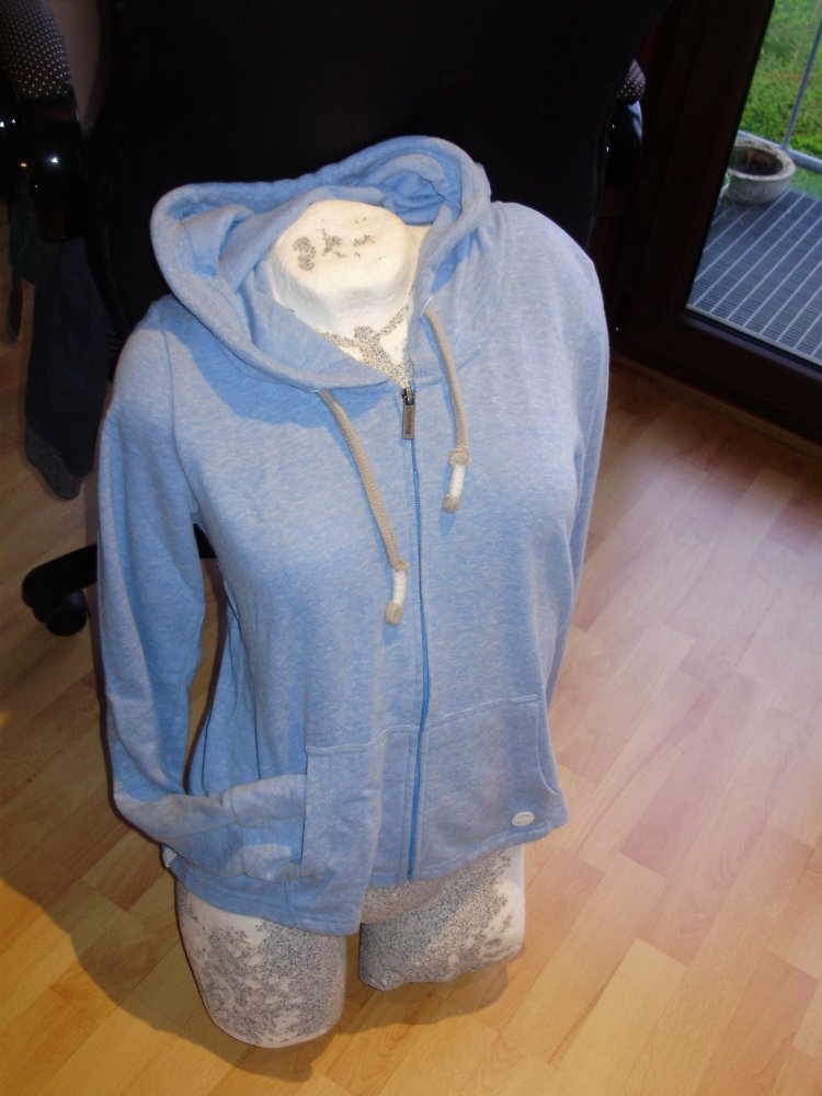 Bench Jacke Kapuze hellblau meliert M