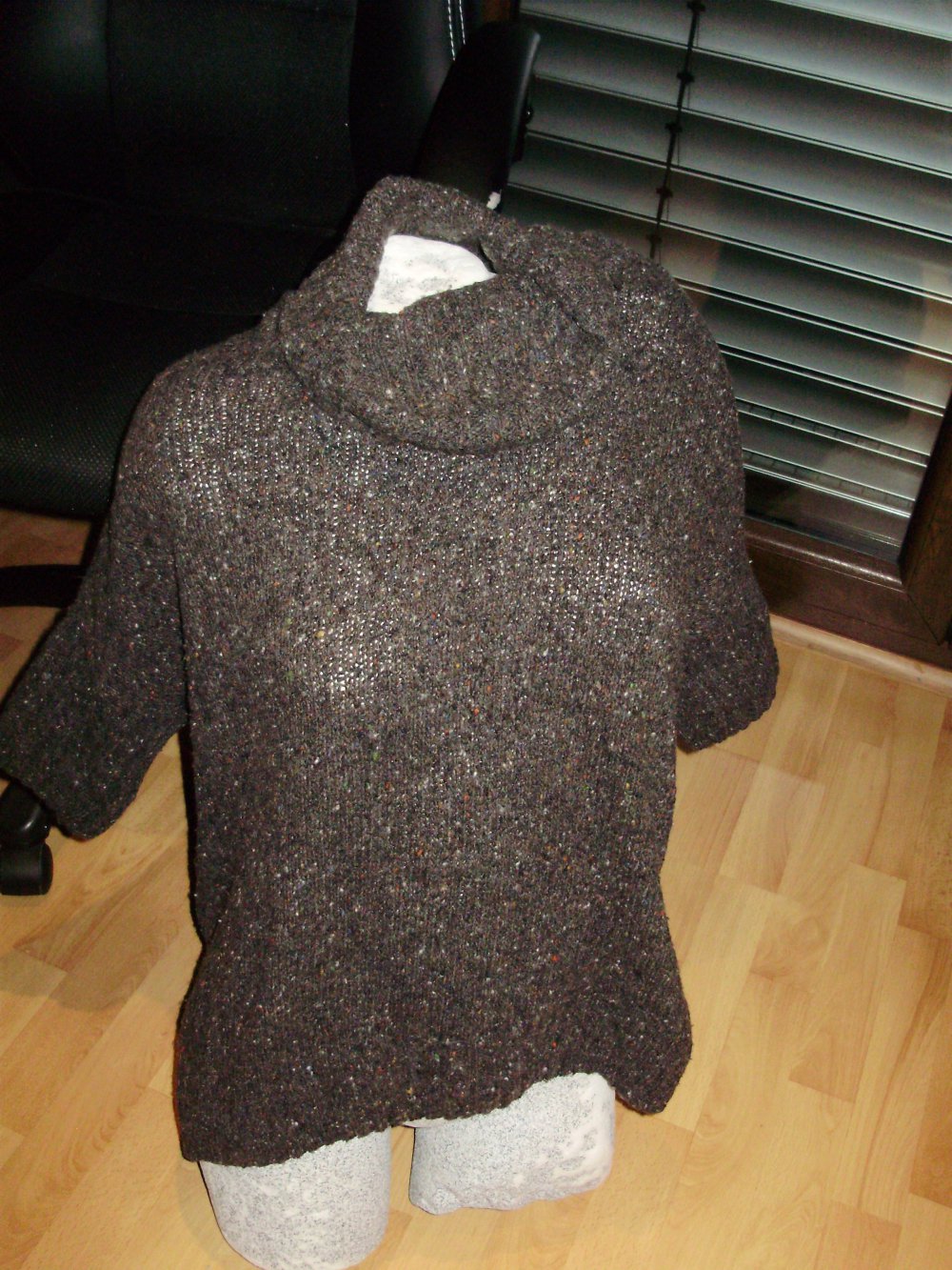 Mango Poncho Pullover wie Tweed meliert grau braun M