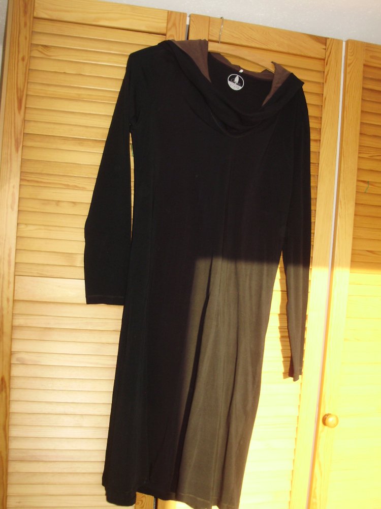 Gaia Kleid schwarz Kapuze Baumwolle L