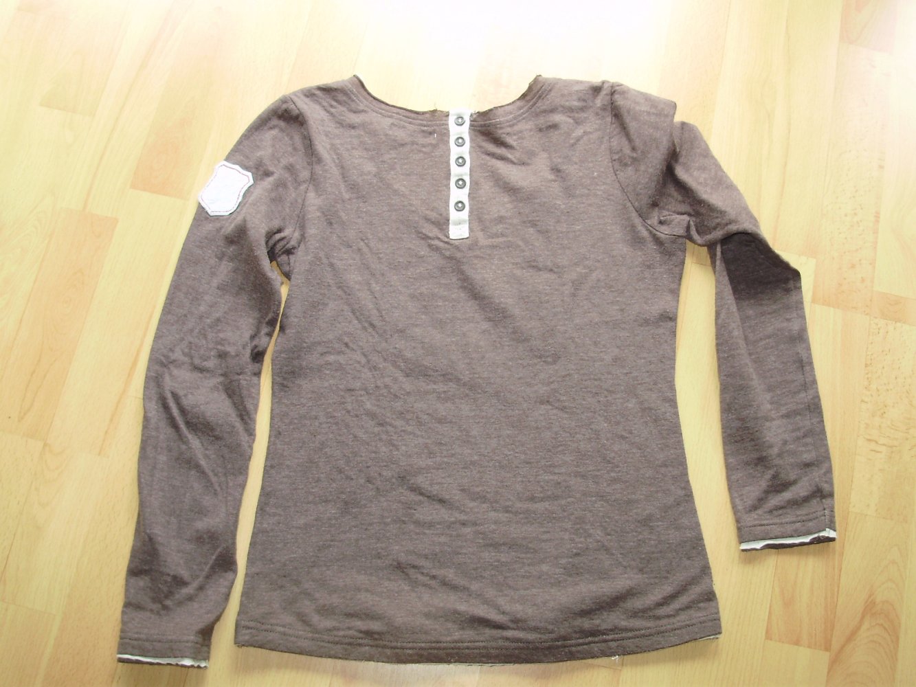 Stitch & Soul Langarmshirt braun/ beige doppelt Knopfleiste am Rücken Vintage M