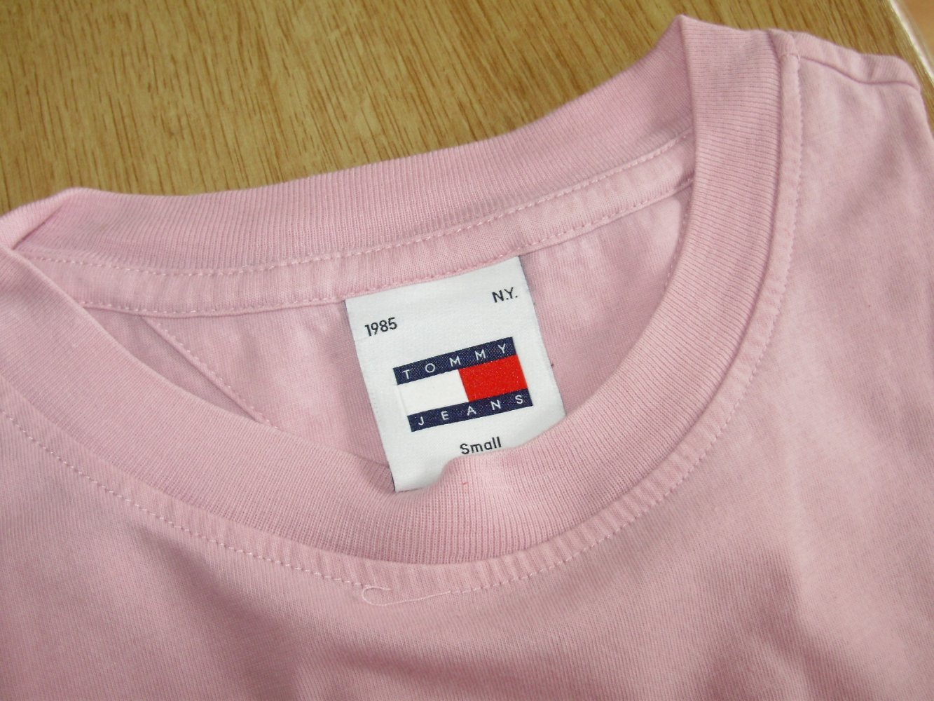 Tommy Hilfiger Shirt a rose Labelprint S