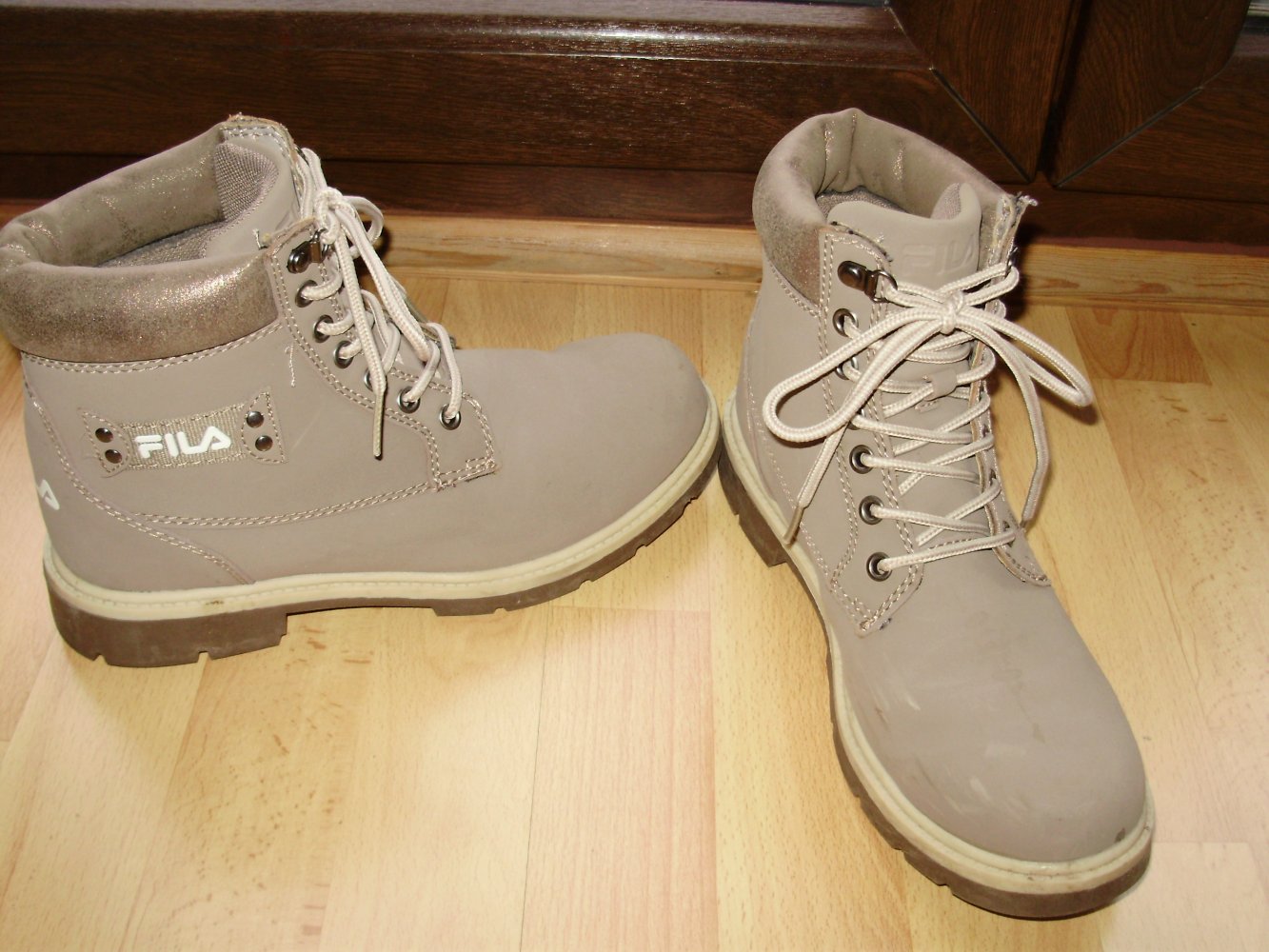 Fila Boots Gr 40 braun beige