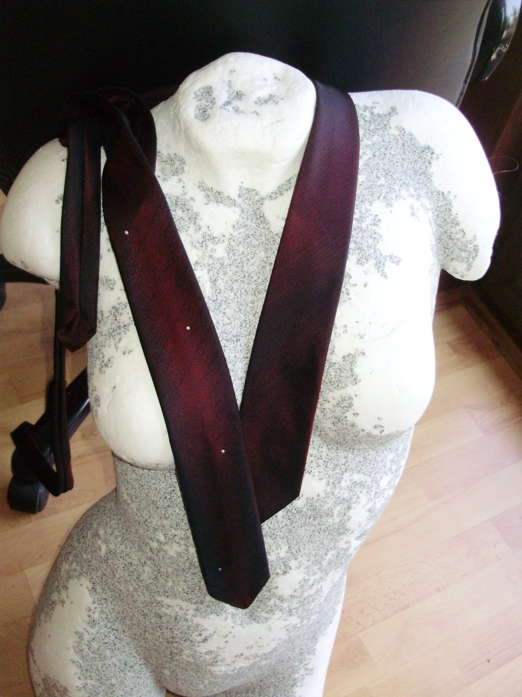 Krawatten rot -schwarz 2x 60- er Trevira