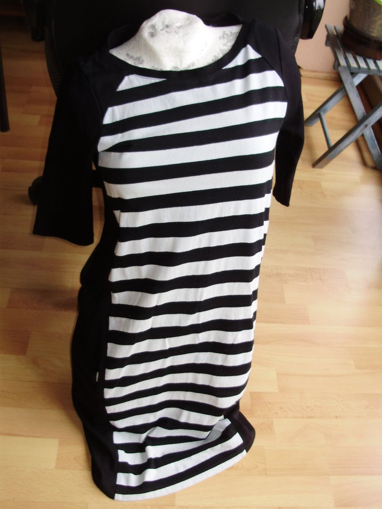 Summum Kleid Streifen schwarz weiß BW 36
