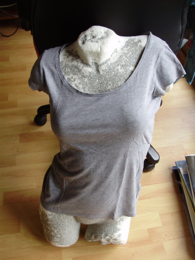 H&M Shirt hellgrau weiterer Rundschau Gr.S