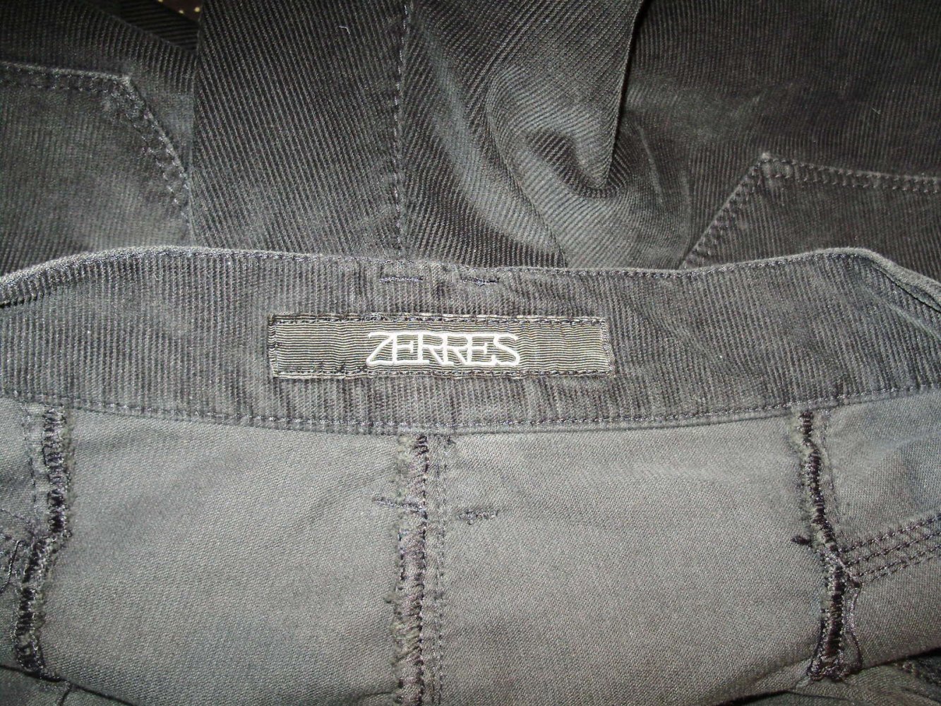 Zerres Cord Hose schwarz M passend