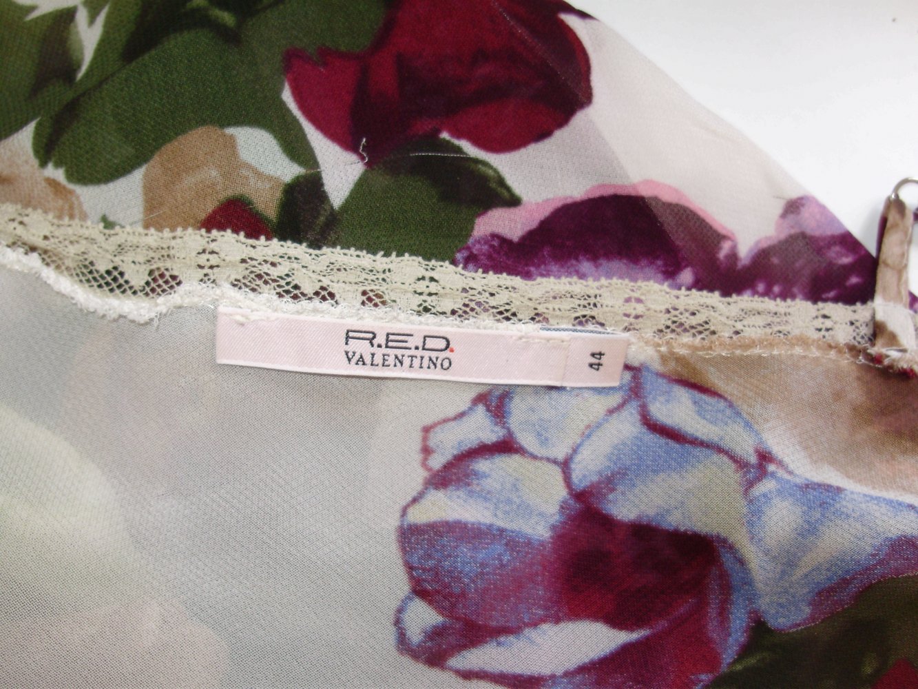 R.E.D. Valentino Top bunt Spitze Gr.44