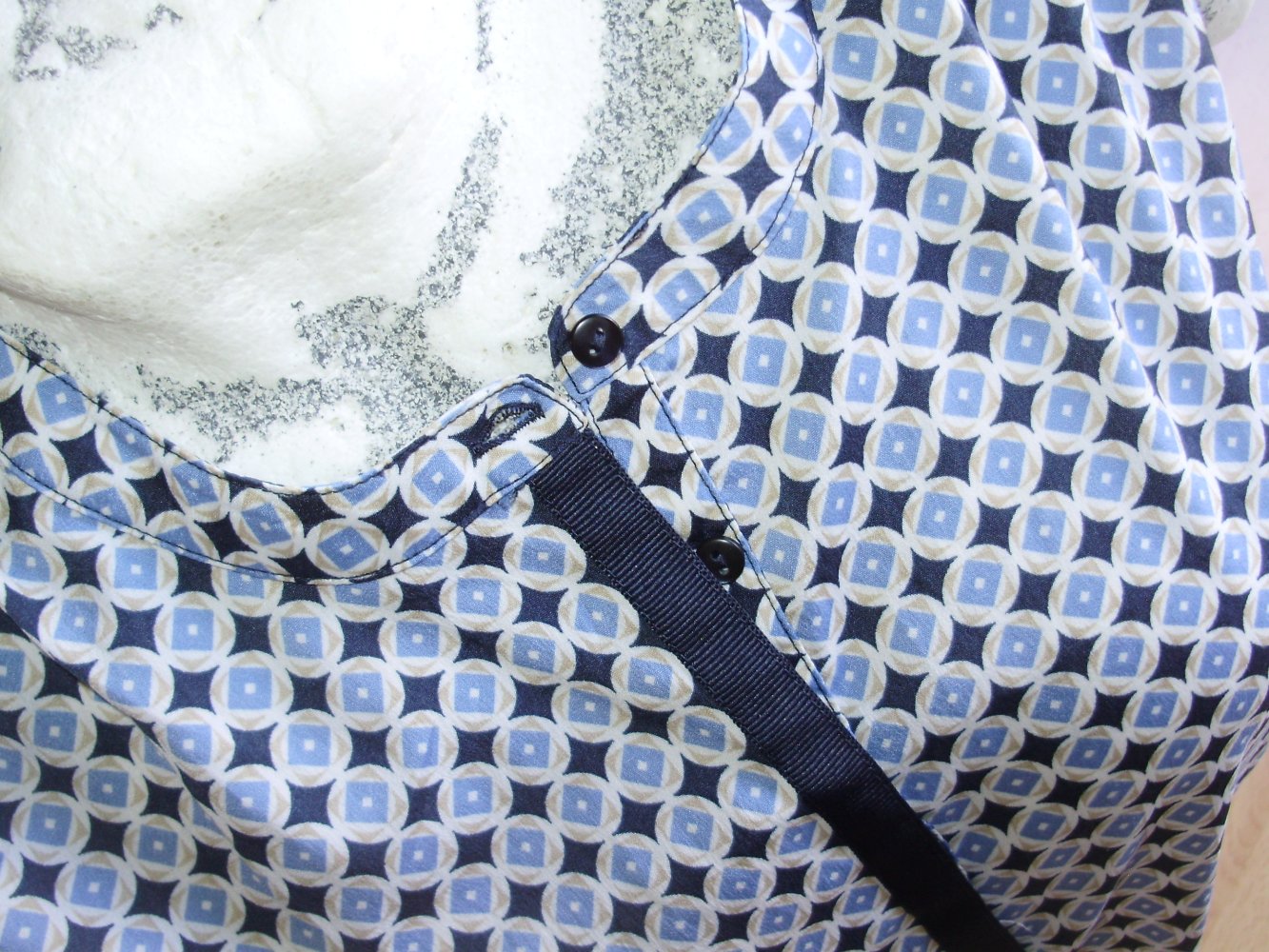 Helene Fische Tunika Bluse o.A blau Muster 40/ 42 wie neu