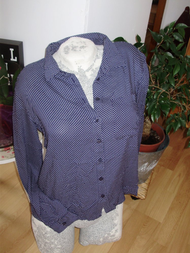 Monki Bluse blau Punkte weiß Gr S