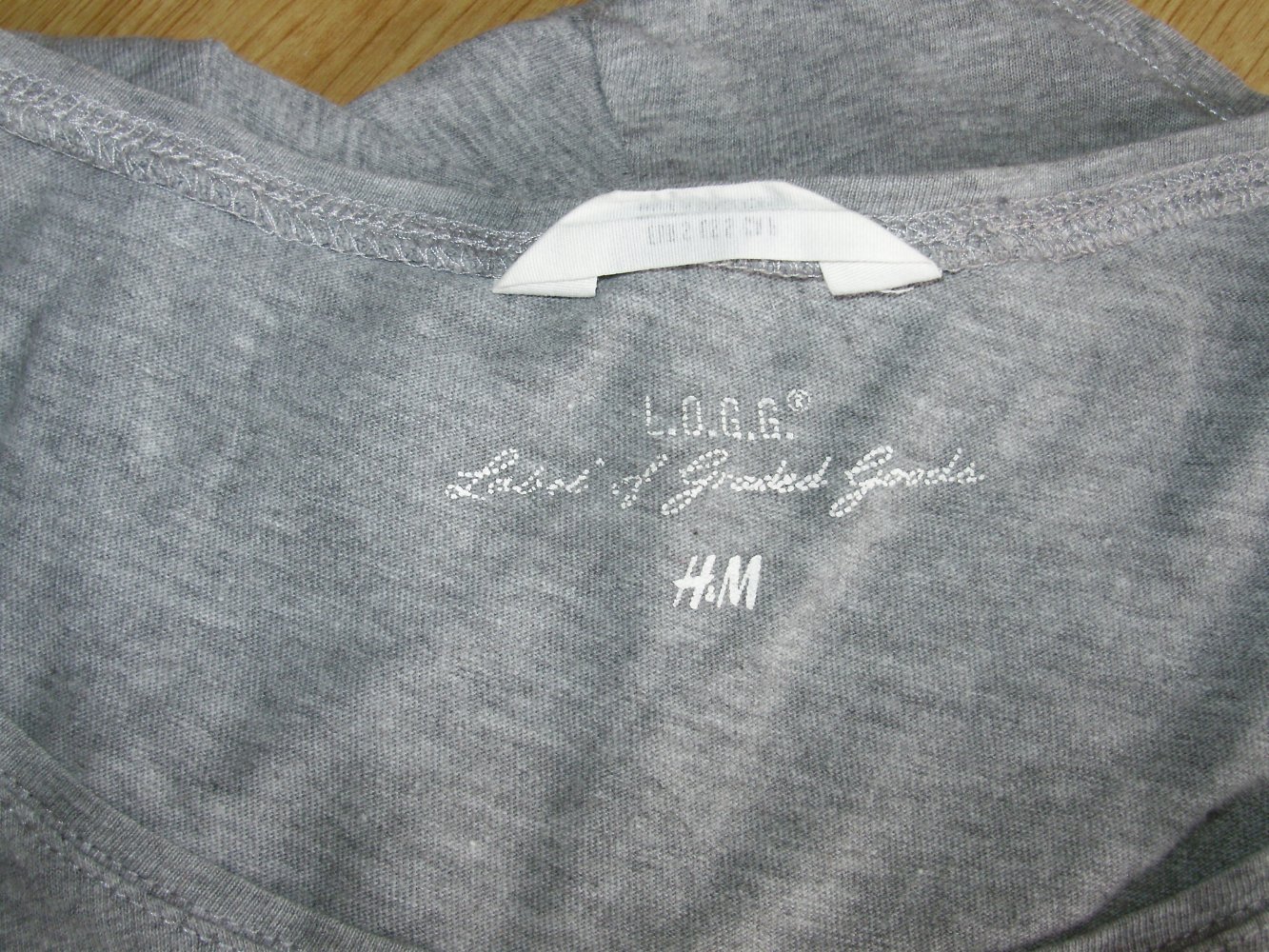 H&M Shirt hellgrau weiterer Rundschau Gr.S