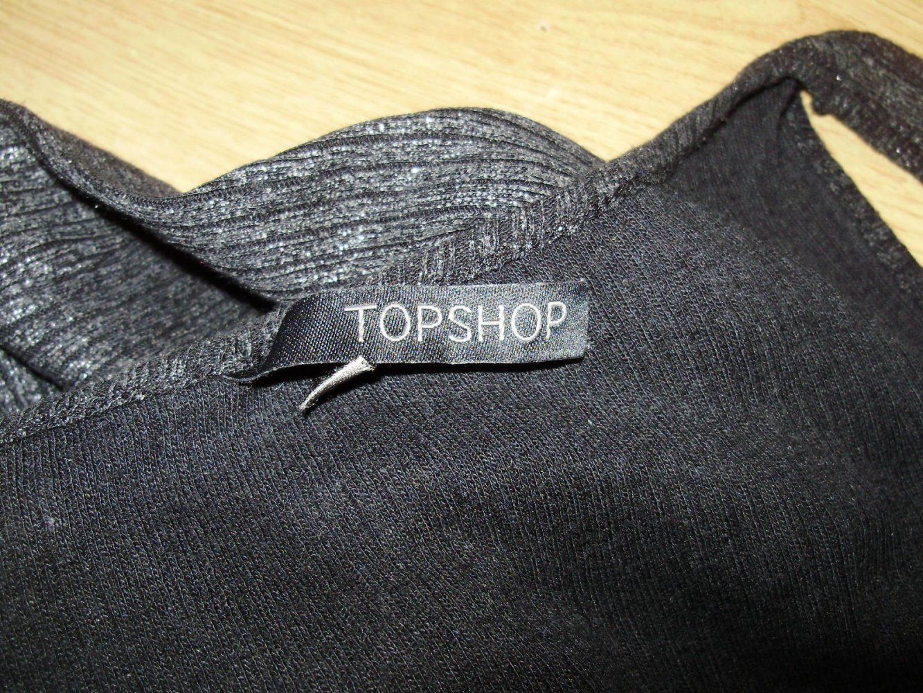 Topshop Top schwarz mit Silberglanz Gr 40