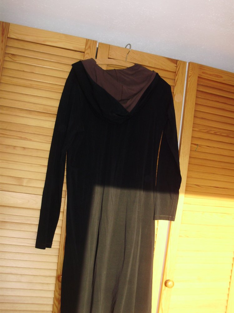 Gaia Kleid schwarz Kapuze Baumwolle L