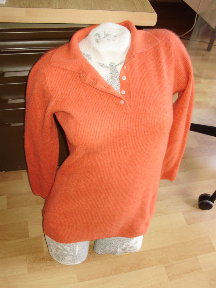 Pullover rostrot Kragen Knöpfe 100% Kaschmir M passend