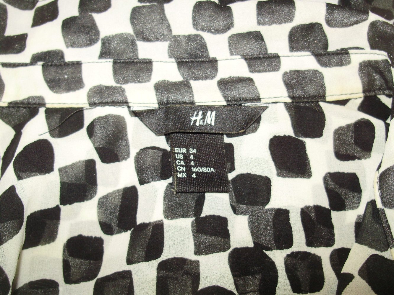 H&M Bluse o Ärmel Karo schwarz / weiß 34 = S
