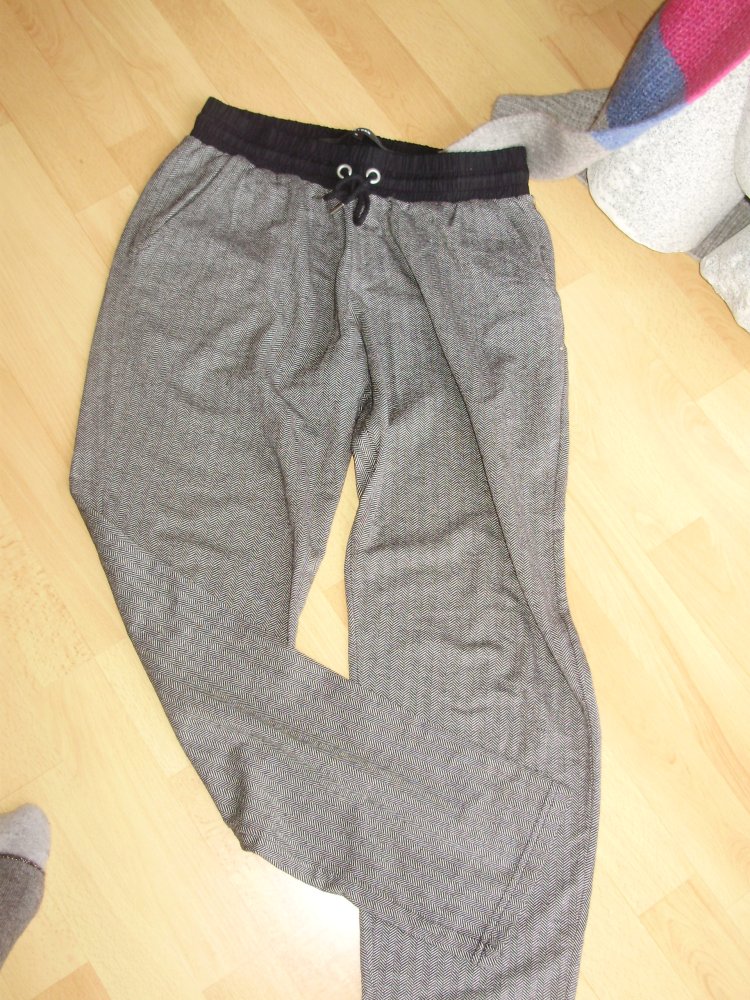 Hose Fischgrätmuster locker pants Gr S