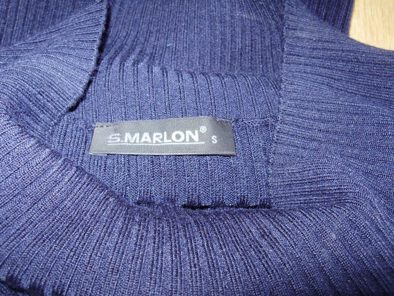 s. Marlon KA Strickkleid dunkelblau Rippen S lang