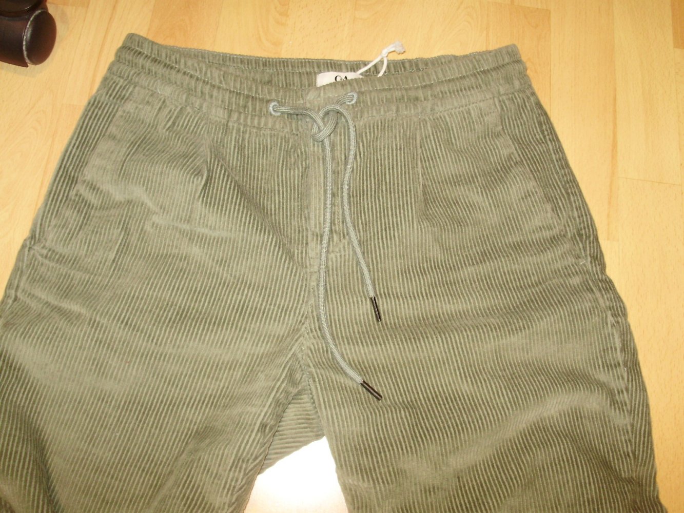 C&A Cord Hose weit grün 36