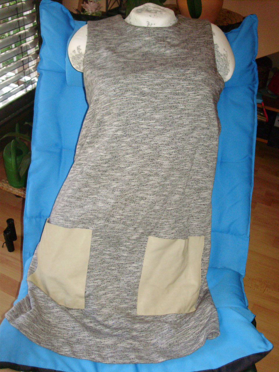 COS Kleid Etui grau meliert mit Ledertaschen wie neu Gr M