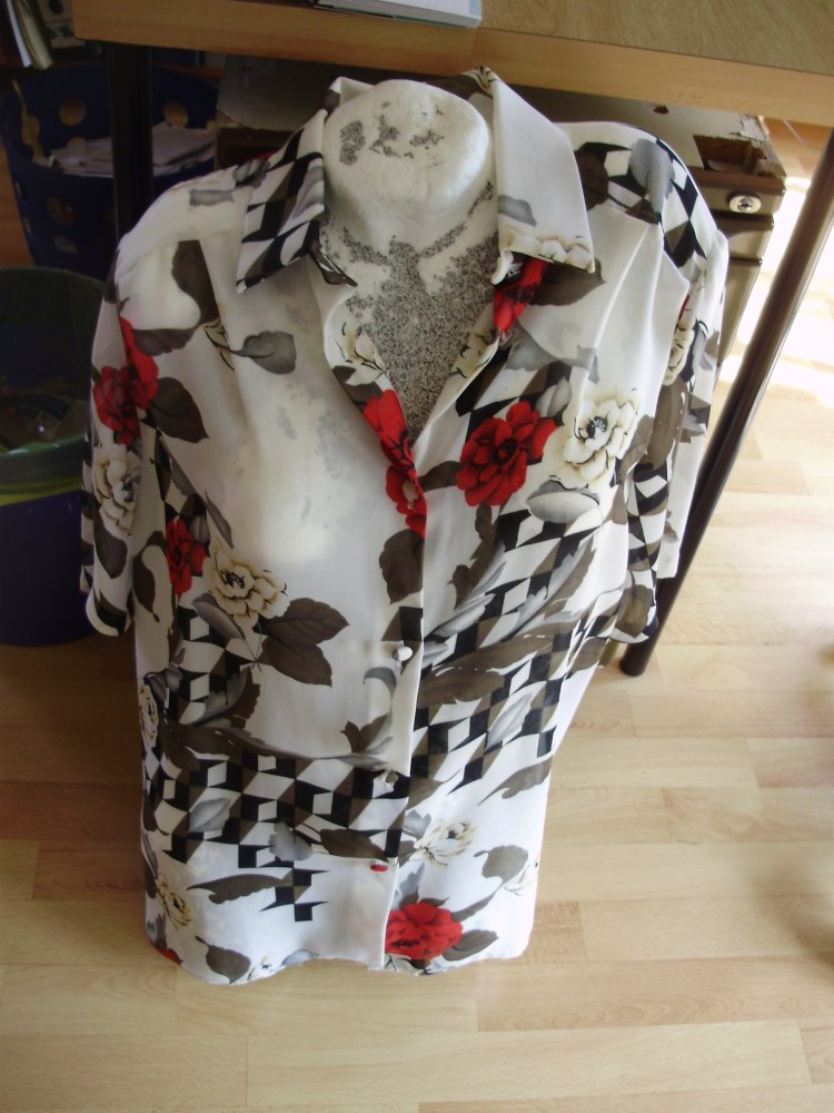 Image Bluse beige Blumen KA XXL