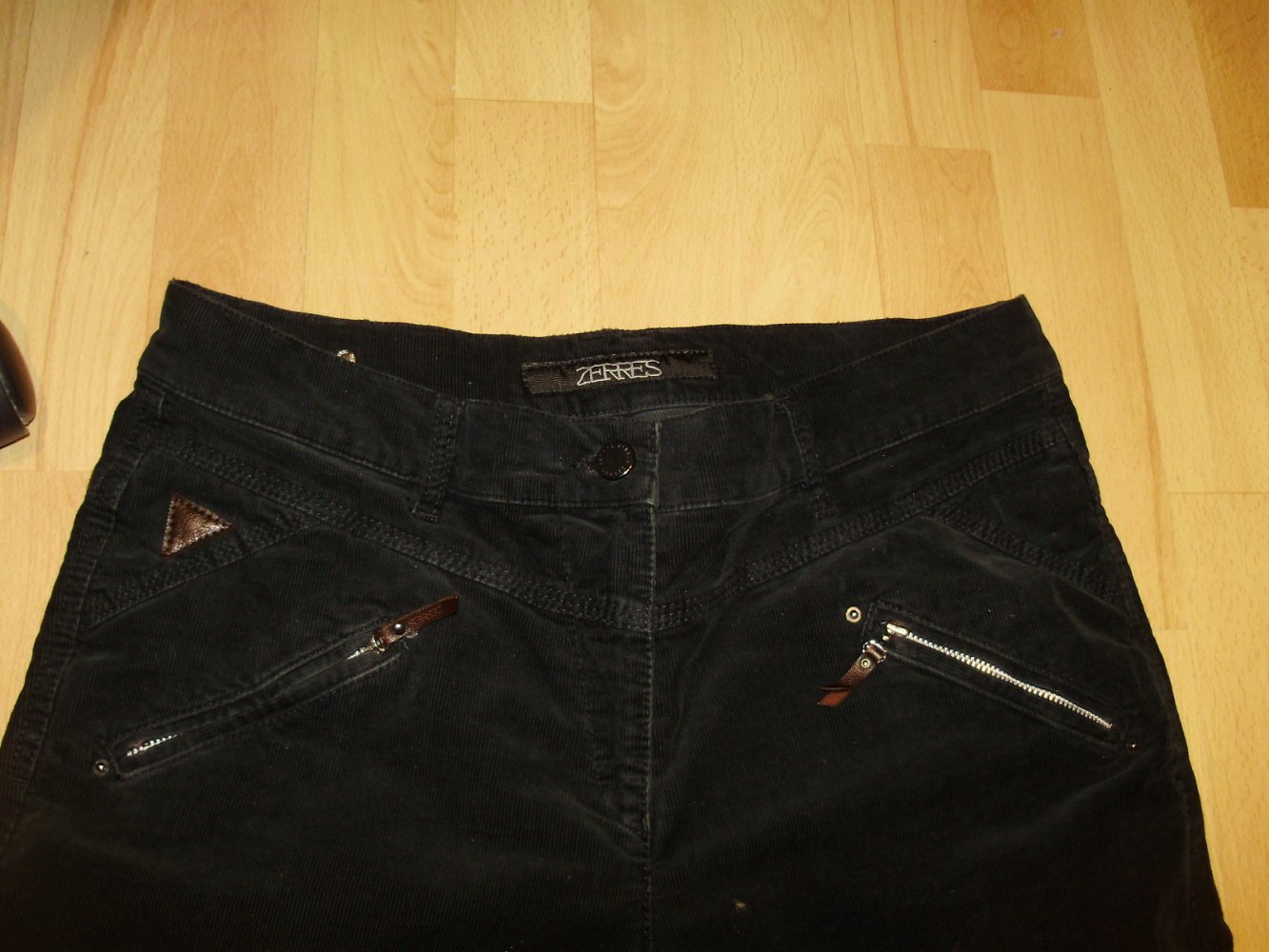 Zerres Cord Hose schwarz M passend