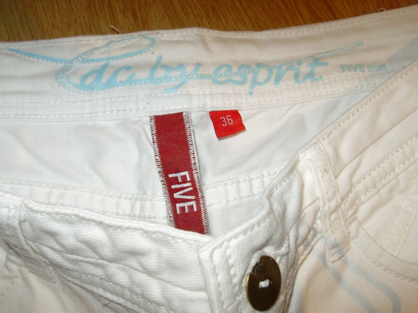 Esprit Hose weiß 3/4 Länge 36
