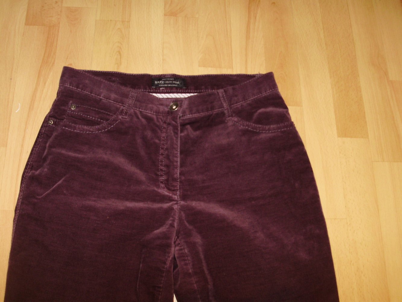 Brax Samt Hose weit purple 40