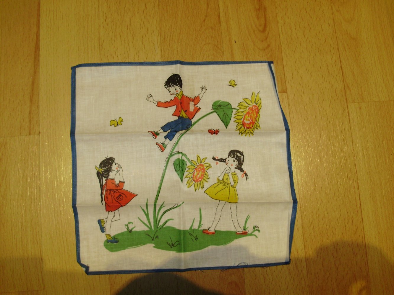 Taschentuch Kinder Sonnenblumenrutschpartie  50-er / 60- er Jahre NEU
