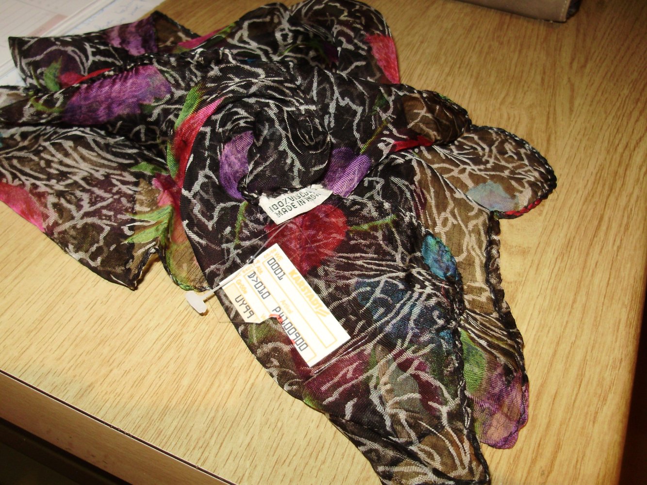 Vintage Tuch ganz zart bunt Blumen Neu m Etikett  